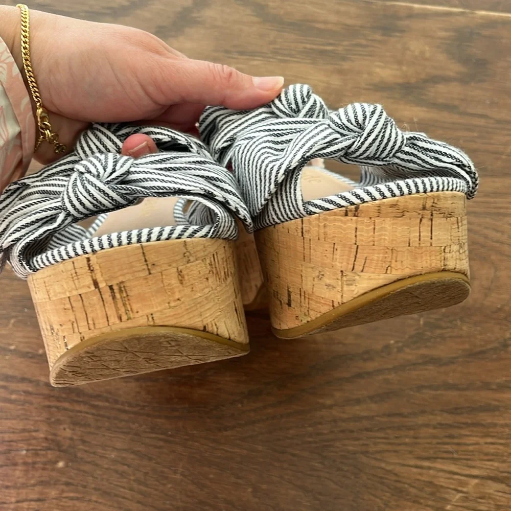 NEW! Kate Spade Julep Striped Black and White Wedges size 9.5